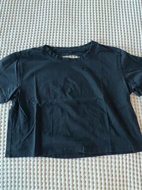 Black Women's Crop Tee